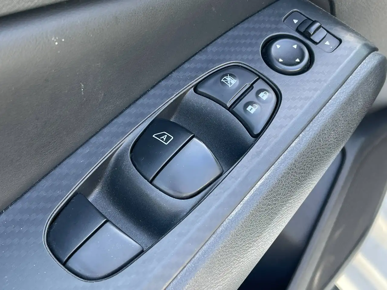 Nissan Altima photo Nissan Altima