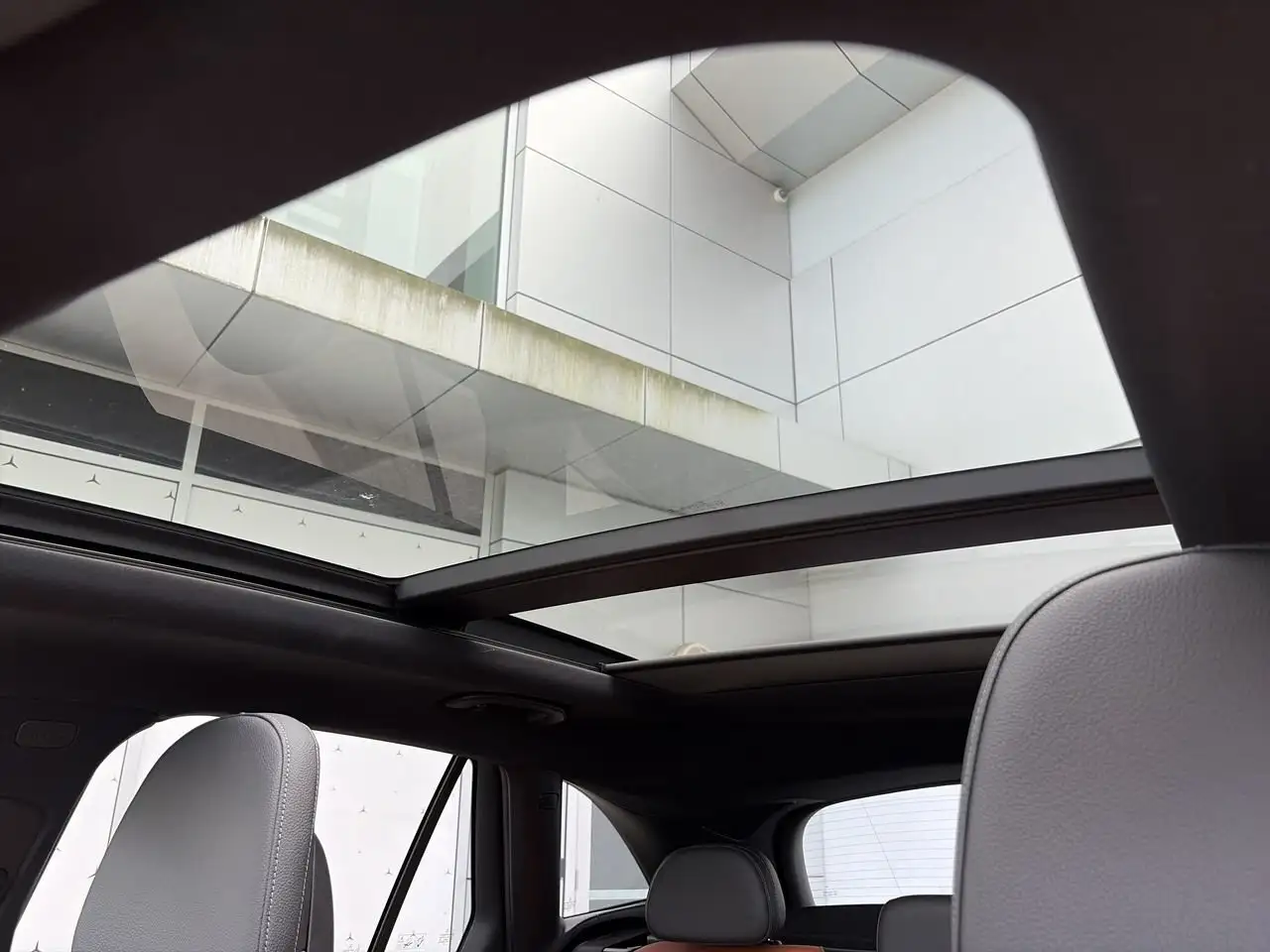 Mercedes-Benz GLC fotografie Mercedes-Benz GLC