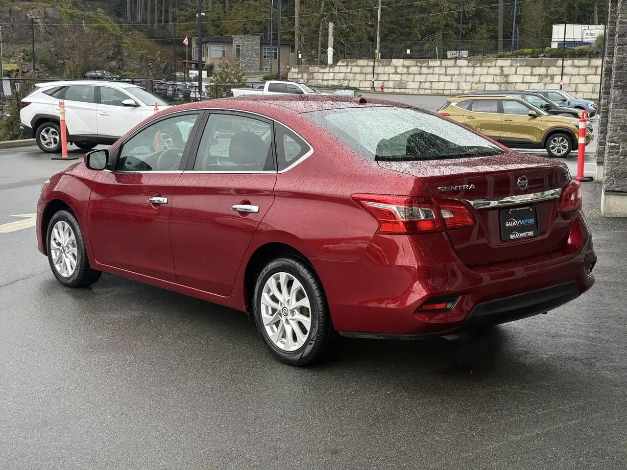 Nissan Sentra fotografie Nissan Sentra