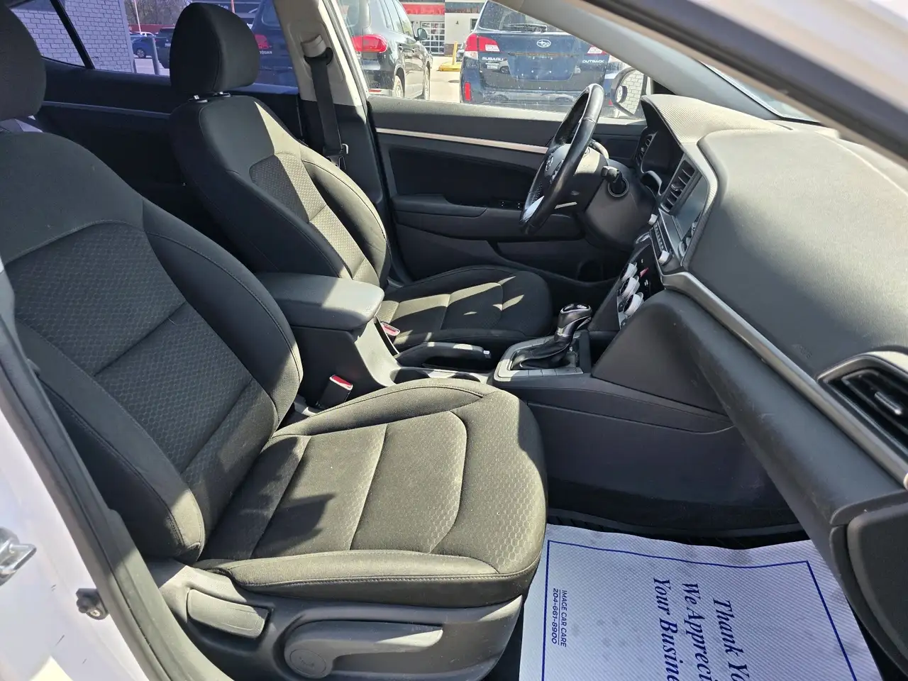 Hyundai ELANTRA снимка Hyundai ELANTRA
