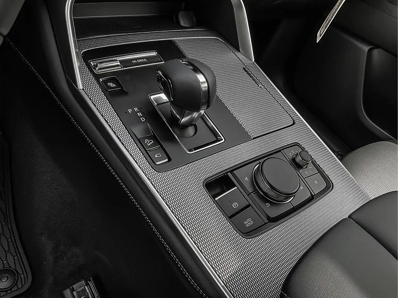 Mazda CX-90 PHEV fotografie Mazda CX-90 PHEV
