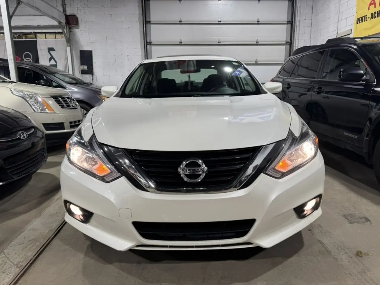 Nissan Altima photo Nissan Altima