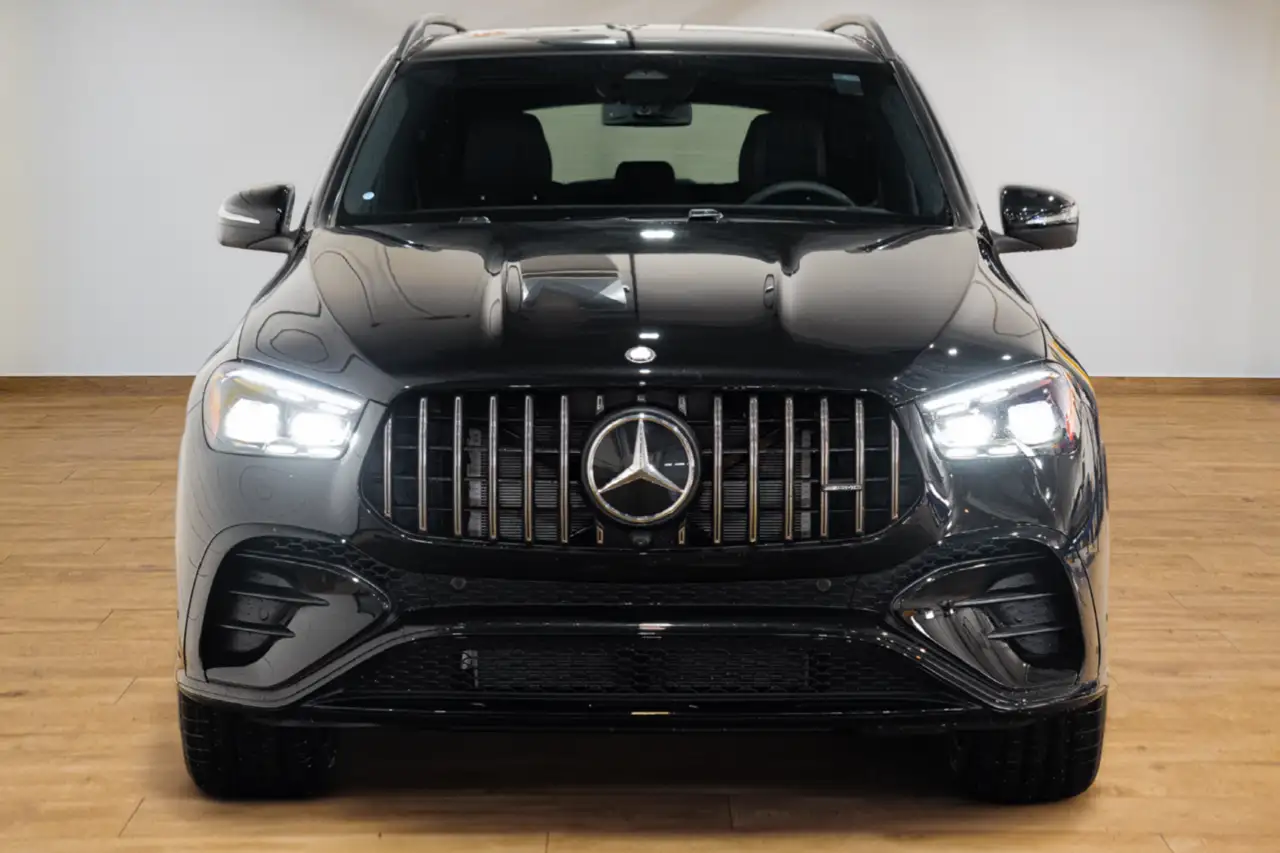 Mercedes-Benz GLE снимка Mercedes-Benz GLE