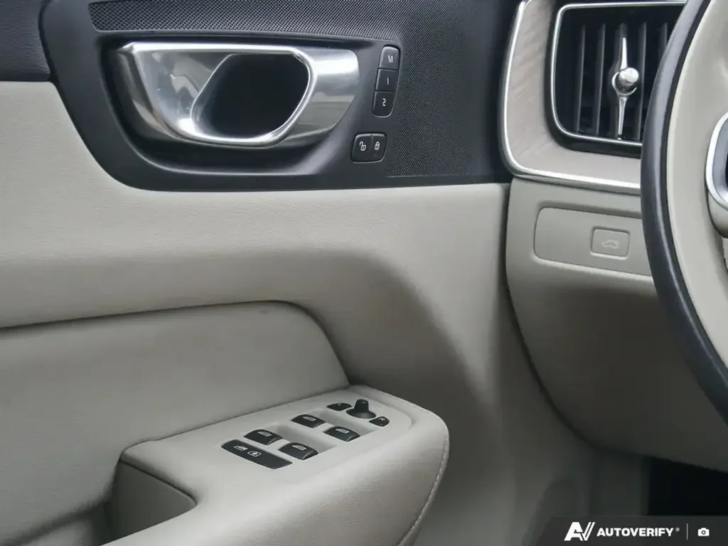 Volvo XC60 fotografie Volvo XC60