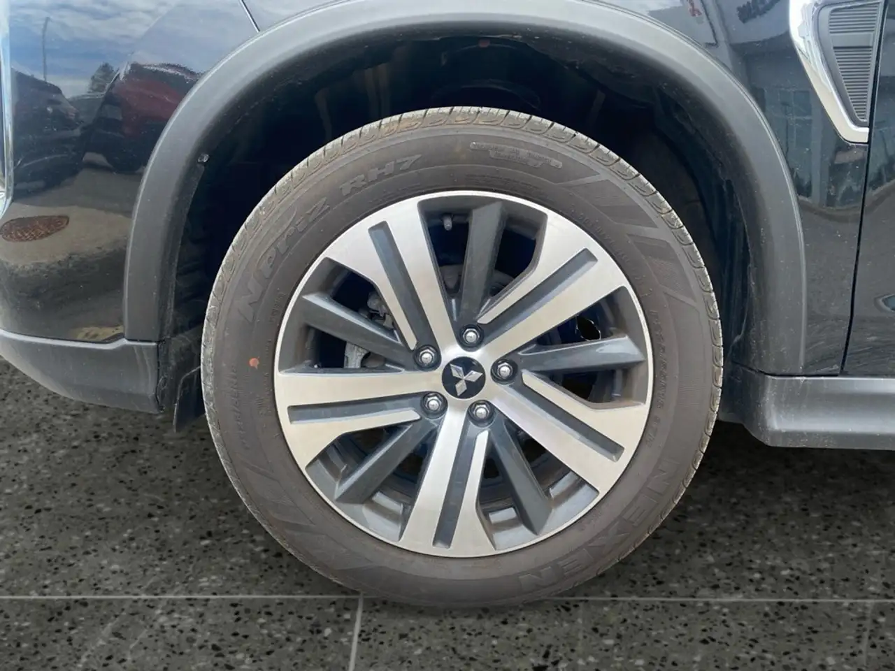Mitsubishi RVR снимка Mitsubishi RVR