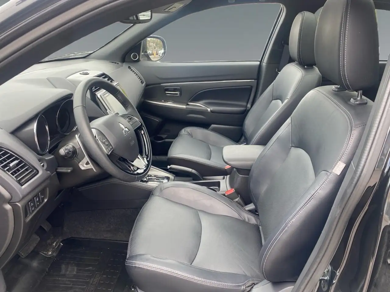 Mitsubishi RVR снимка Mitsubishi RVR