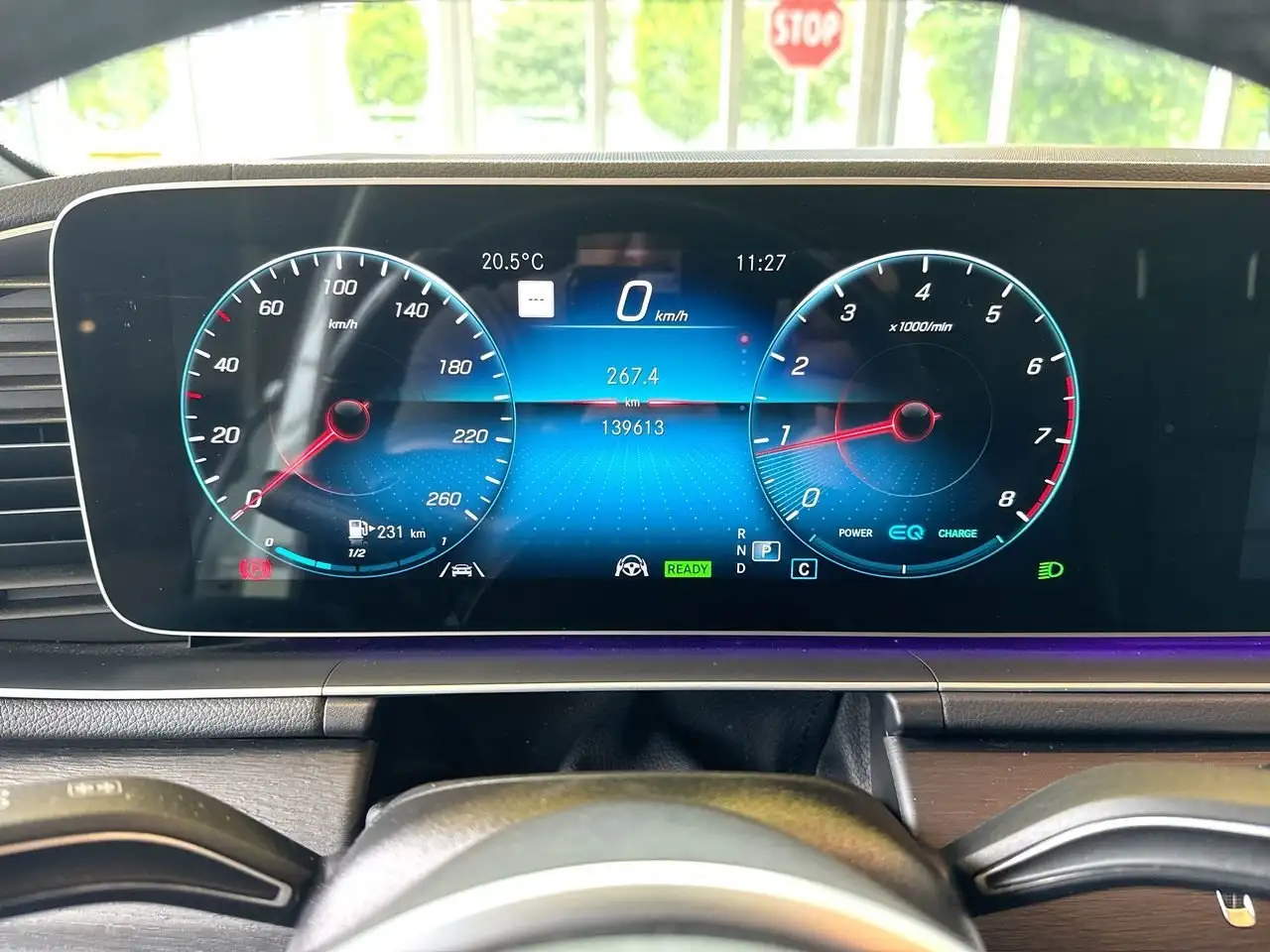 Mercedes-Benz GLE снимка Mercedes-Benz GLE