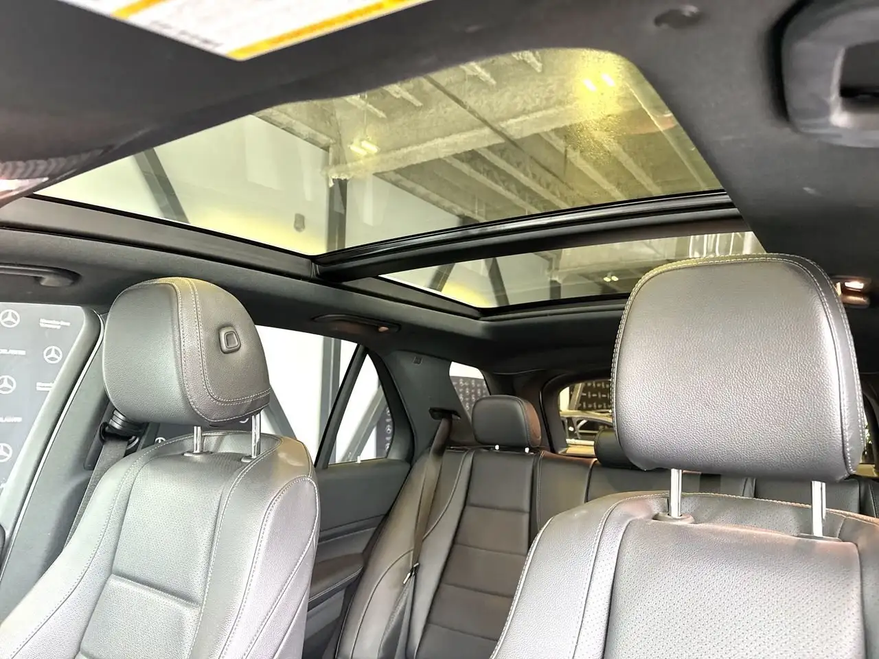 Mercedes-Benz GLE снимка Mercedes-Benz GLE