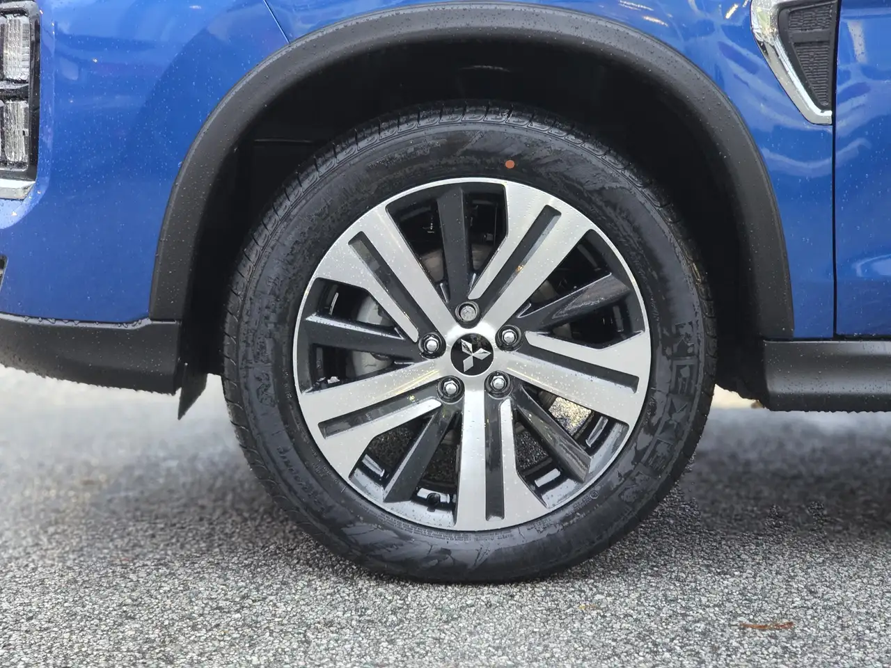 Mitsubishi RVR снимка Mitsubishi RVR