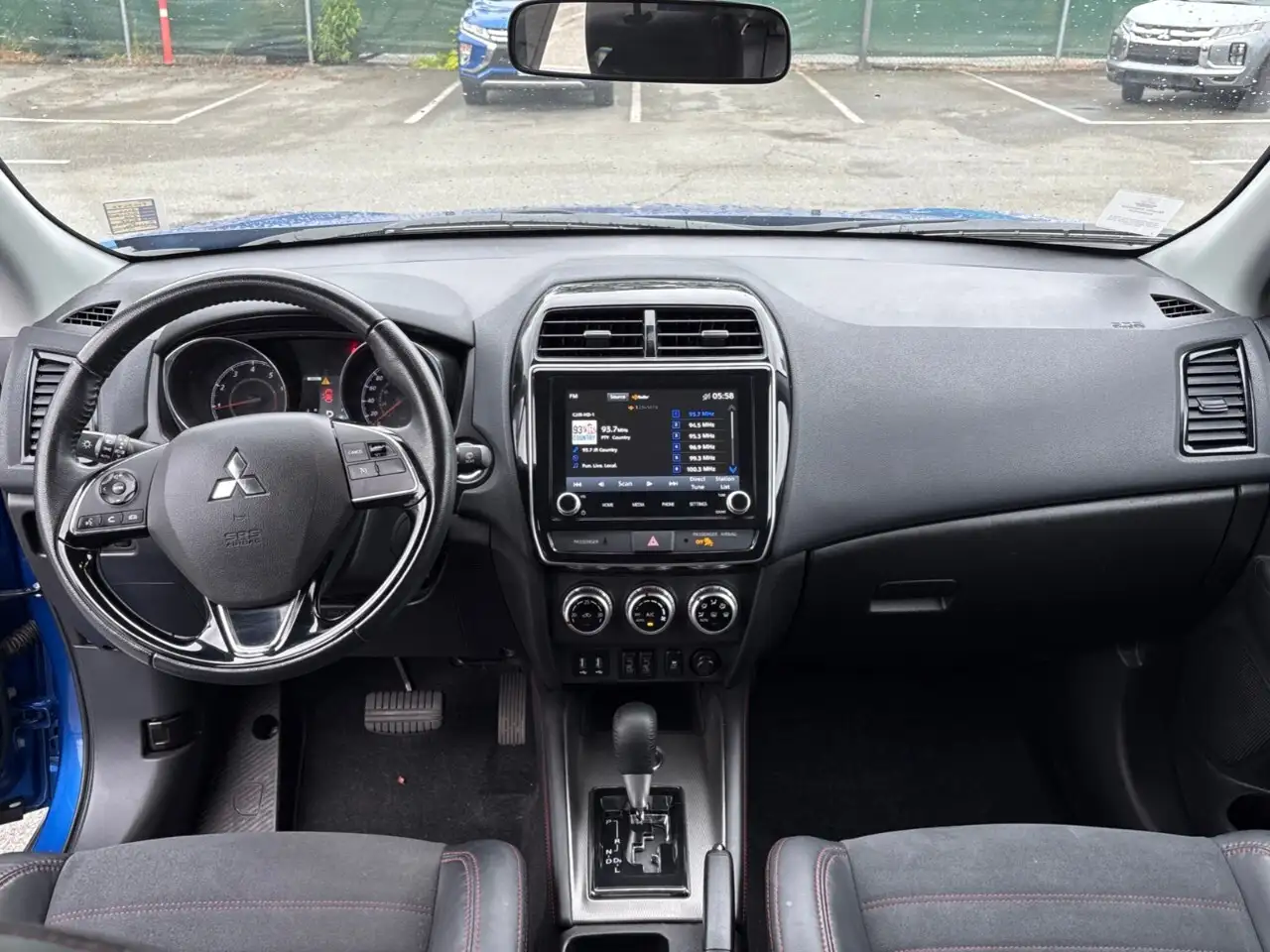 Mitsubishi RVR photo Mitsubishi RVR