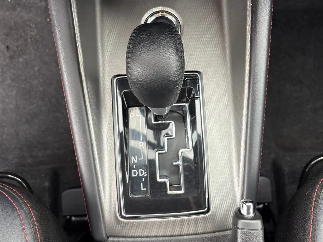Mitsubishi RVR photo Mitsubishi RVR