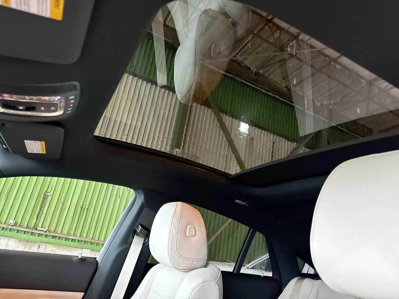 Mercedes-Benz GLE снимка Mercedes-Benz GLE