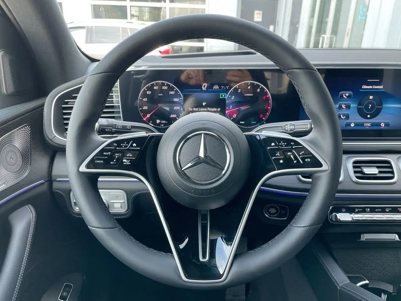 Mercedes-Benz GLE снимка Mercedes-Benz GLE