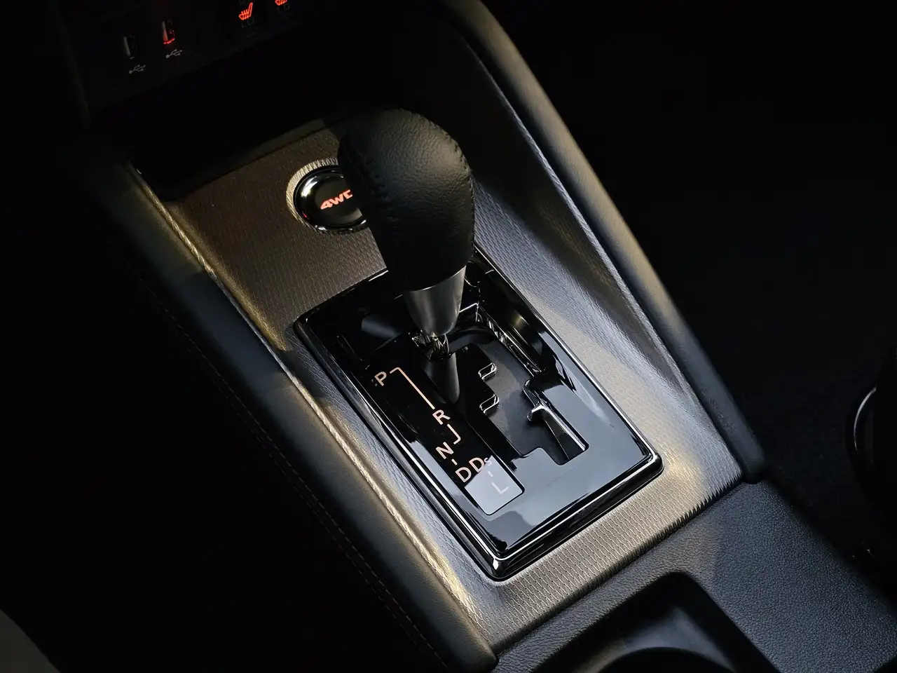 Mitsubishi RVR снимка Mitsubishi RVR