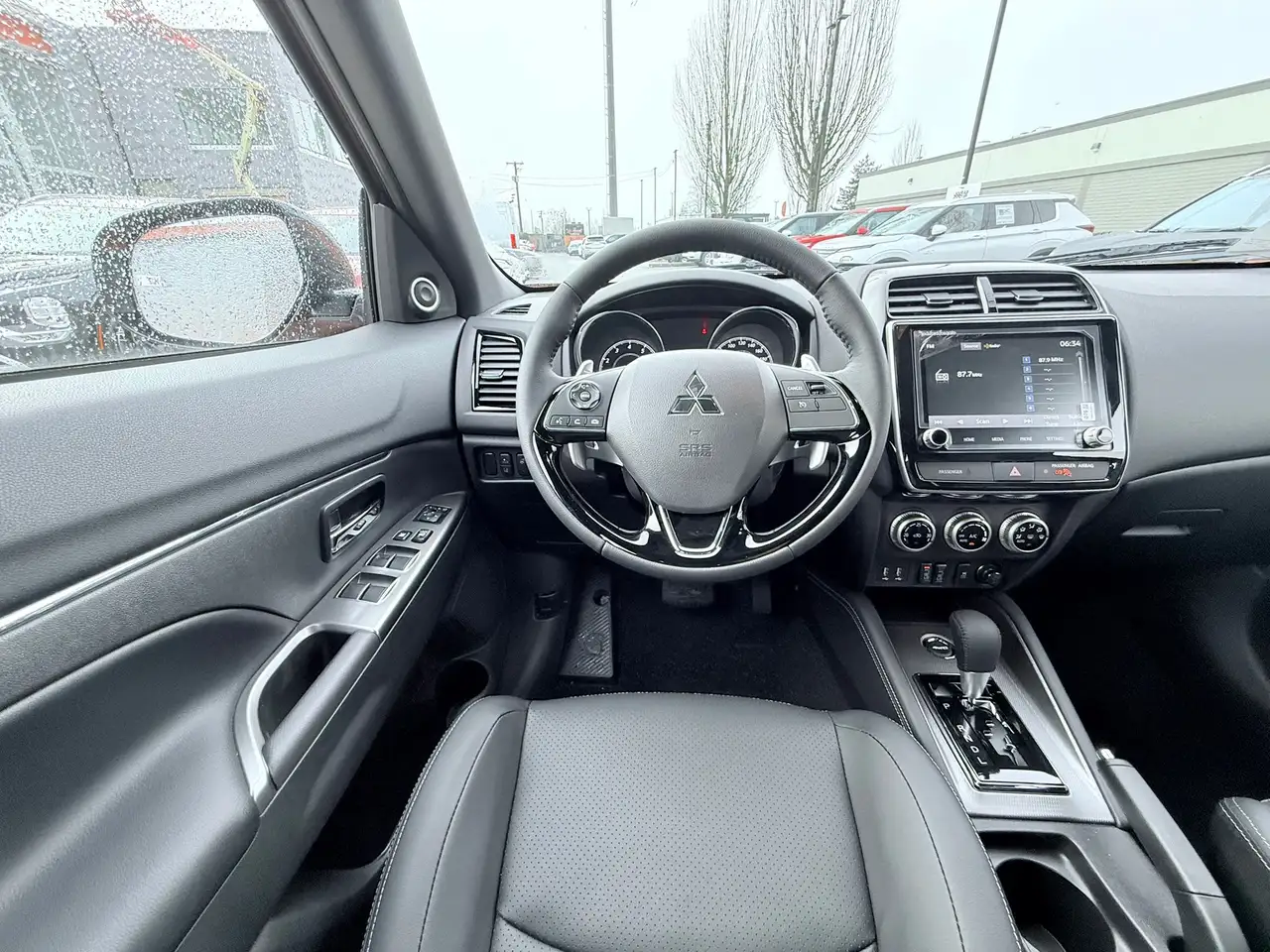 Mitsubishi RVR снимка Mitsubishi RVR