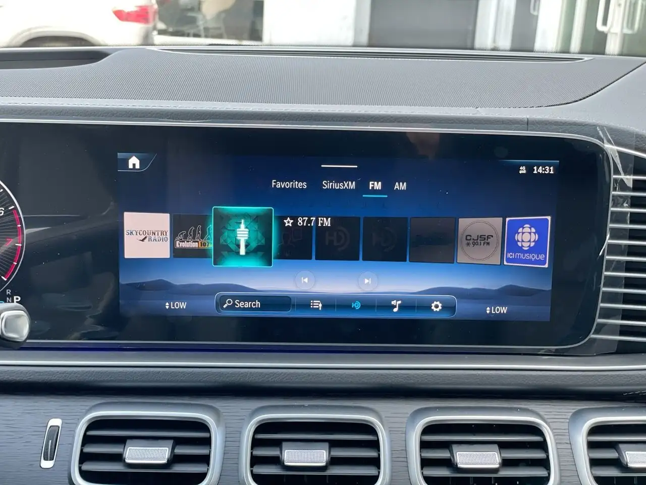 Mercedes-Benz GLE снимка Mercedes-Benz GLE