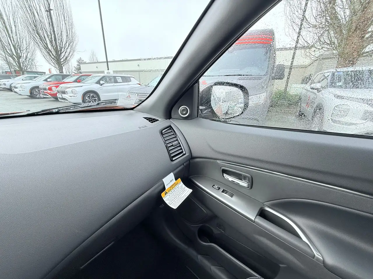 Mitsubishi RVR снимка Mitsubishi RVR