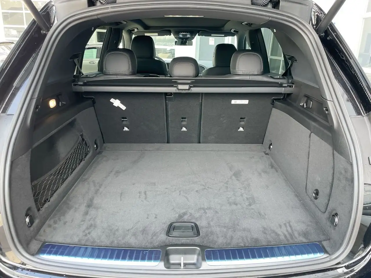 Mercedes-Benz GLE снимка Mercedes-Benz GLE