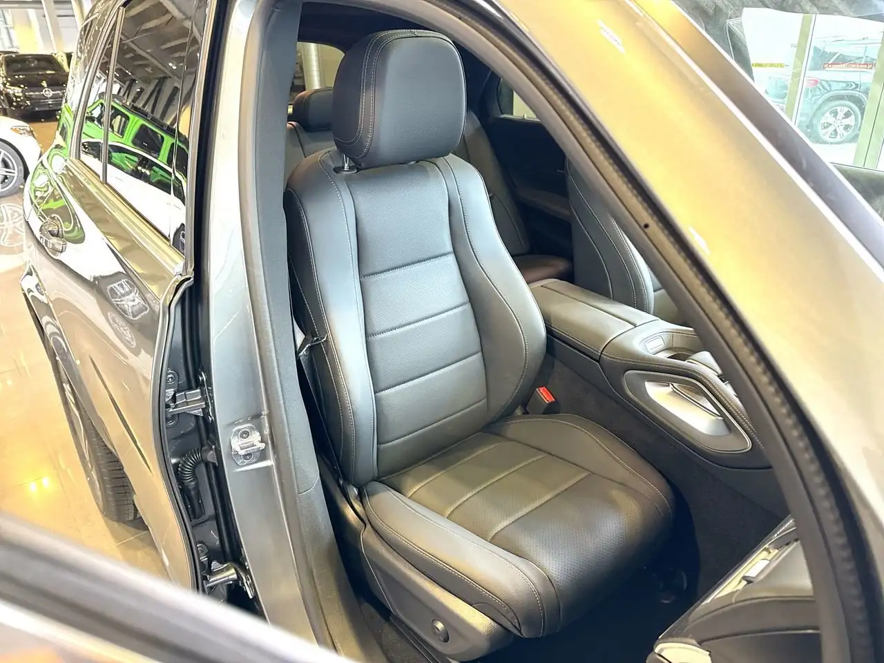 Mercedes-Benz GLE photo Mercedes-Benz GLE