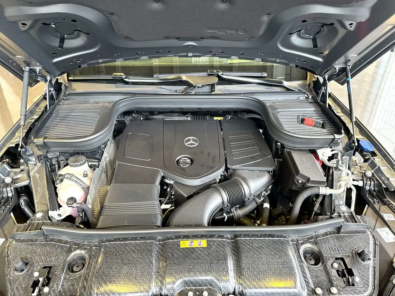 Mercedes-Benz GLE photo Mercedes-Benz GLE