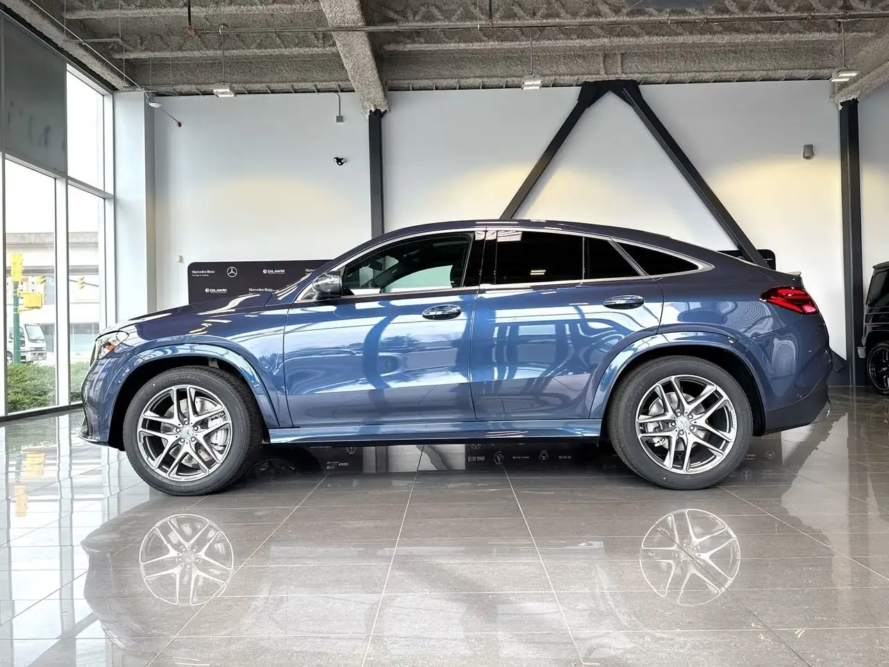 Mercedes-Benz GLE снимка Mercedes-Benz GLE