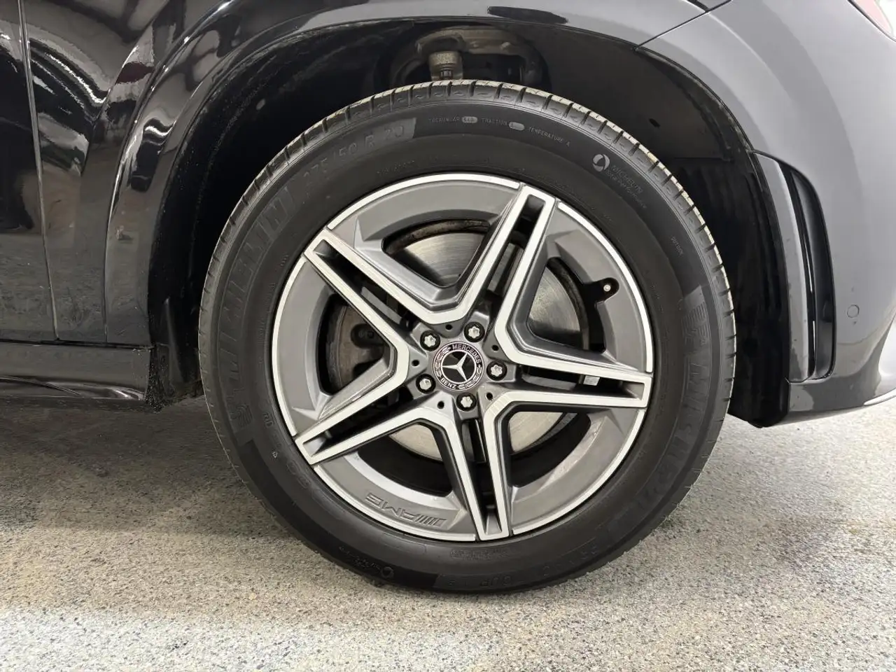 Mercedes-Benz GLE снимка Mercedes-Benz GLE