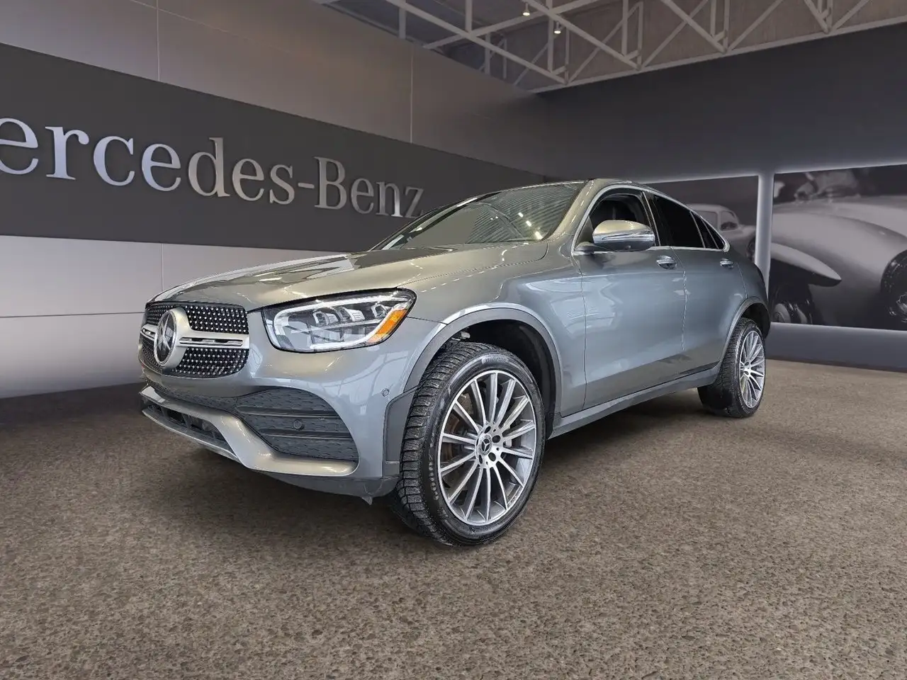 2023 Mercedes-Benz GLC