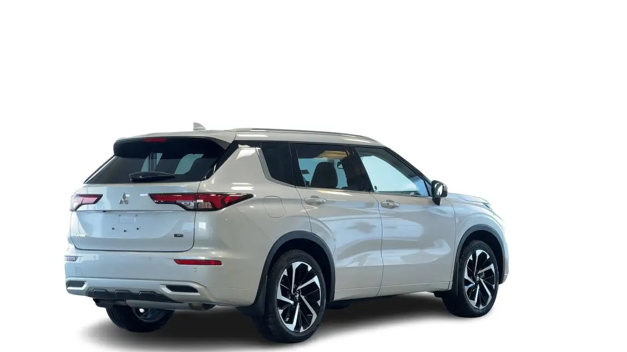 Mitsubishi Outlander fotografie Mitsubishi Outlander