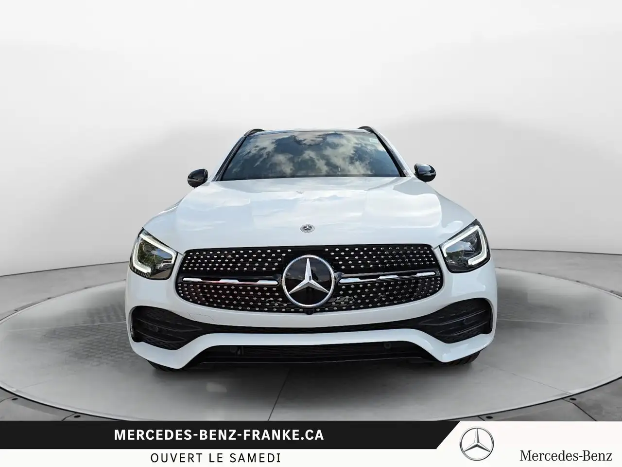 Mercedes-Benz GLC снимка Mercedes-Benz GLC