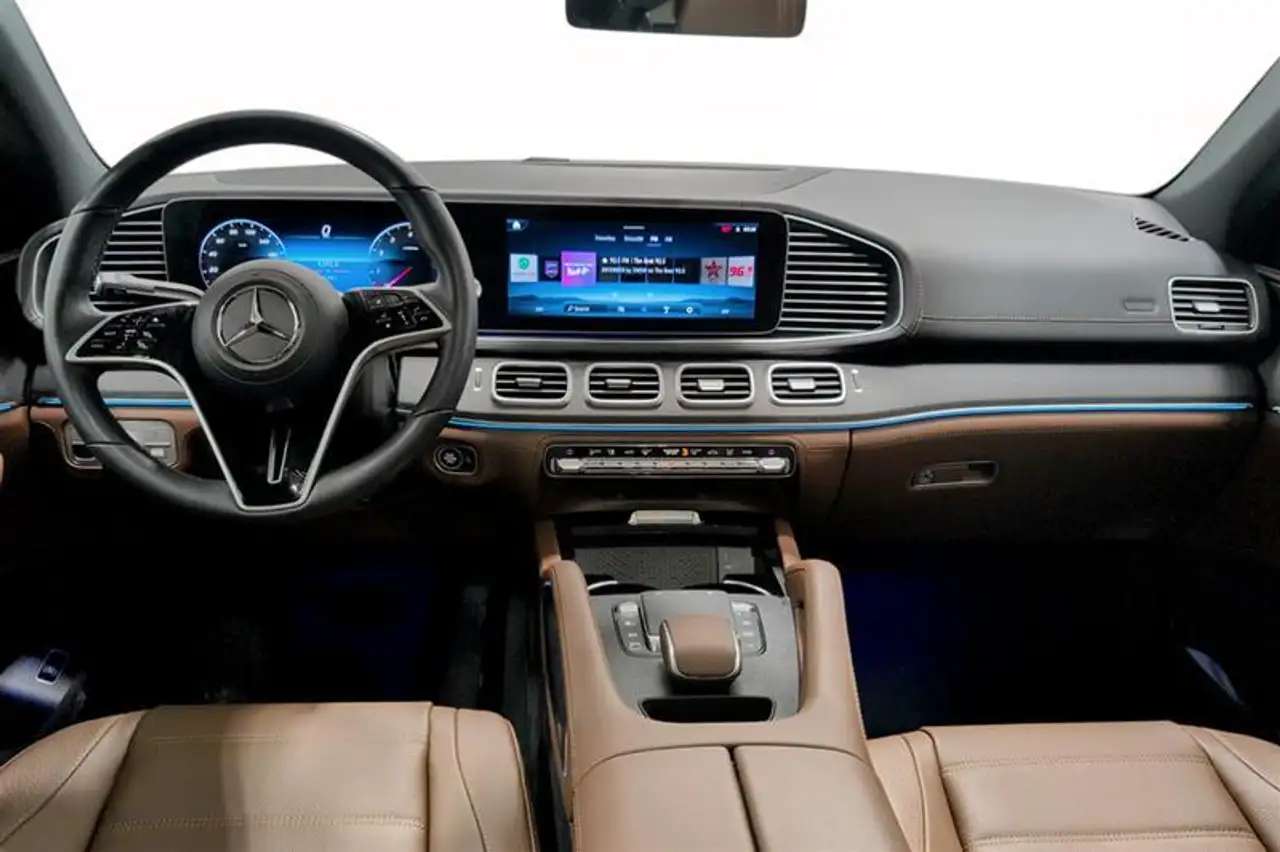 Mercedes-Benz GLE снимка Mercedes-Benz GLE