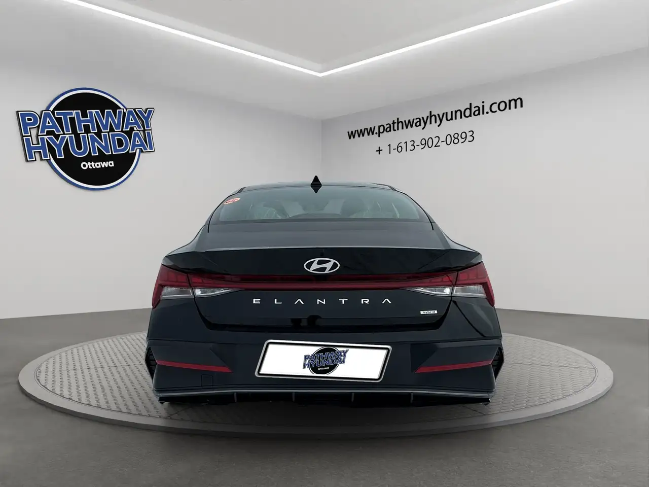 Hyundai ELANTRA photo Hyundai ELANTRA