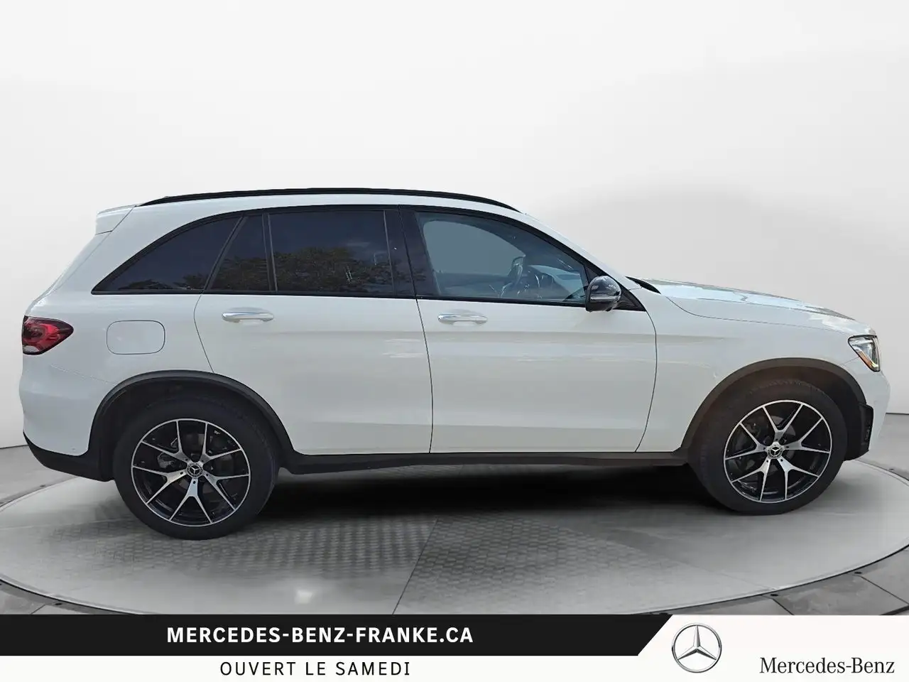 Mercedes-Benz GLC снимка Mercedes-Benz GLC