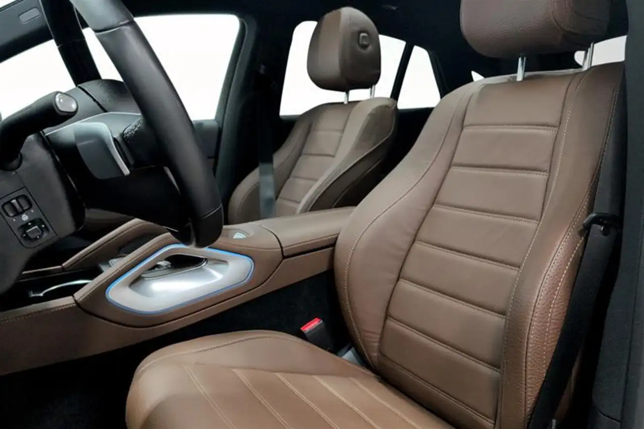 Mercedes-Benz GLE снимка Mercedes-Benz GLE