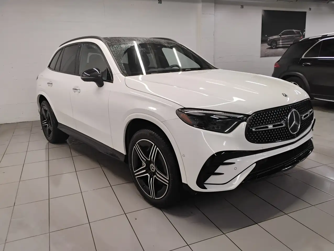 Mercedes-Benz GLC снимка Mercedes-Benz GLC