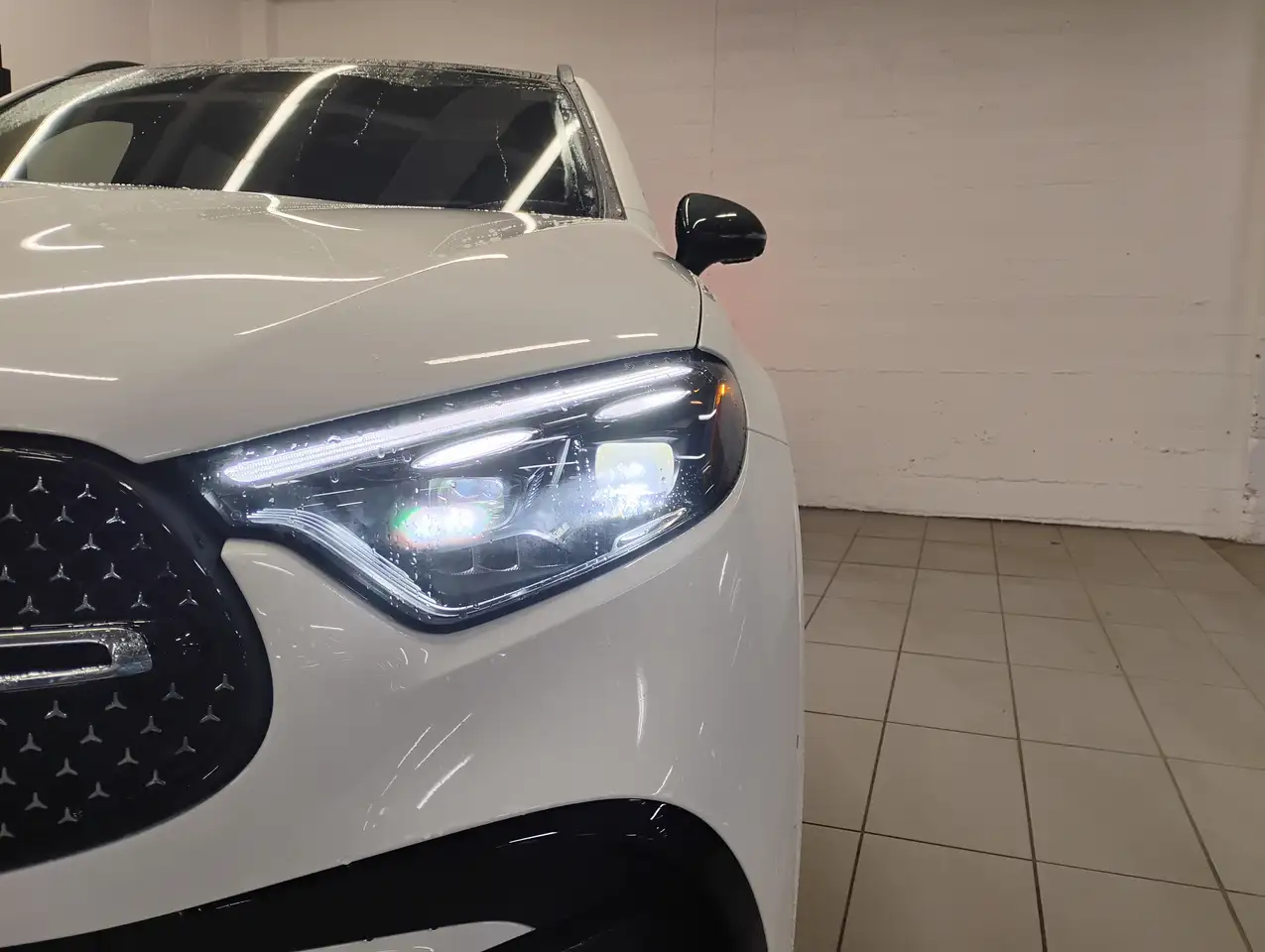 Mercedes-Benz GLC снимка Mercedes-Benz GLC