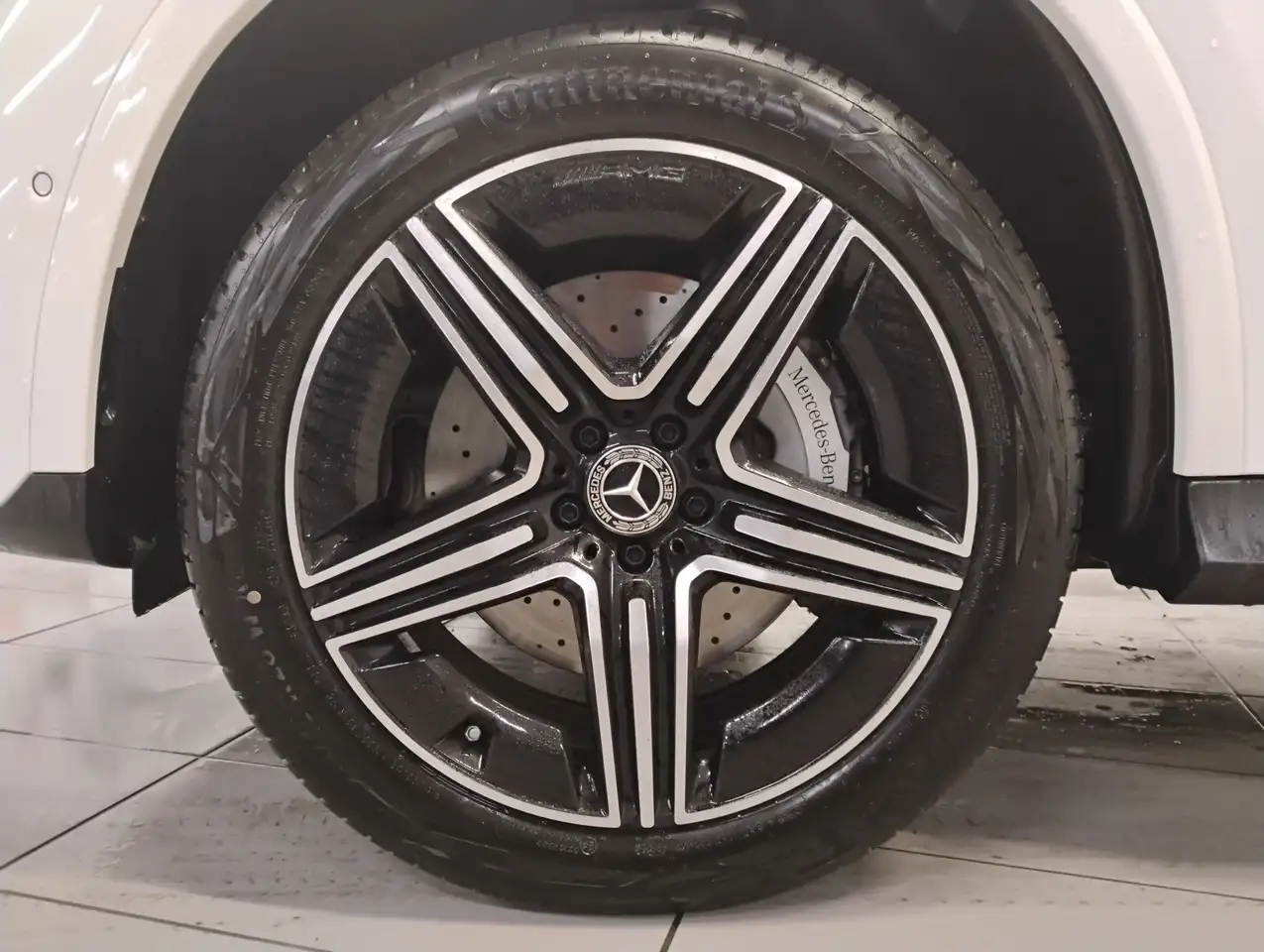 Mercedes-Benz GLC снимка Mercedes-Benz GLC