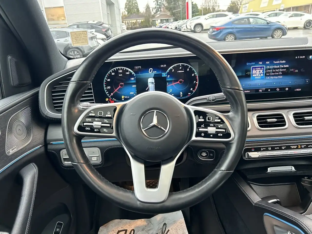 Mercedes-Benz GLE снимка Mercedes-Benz GLE