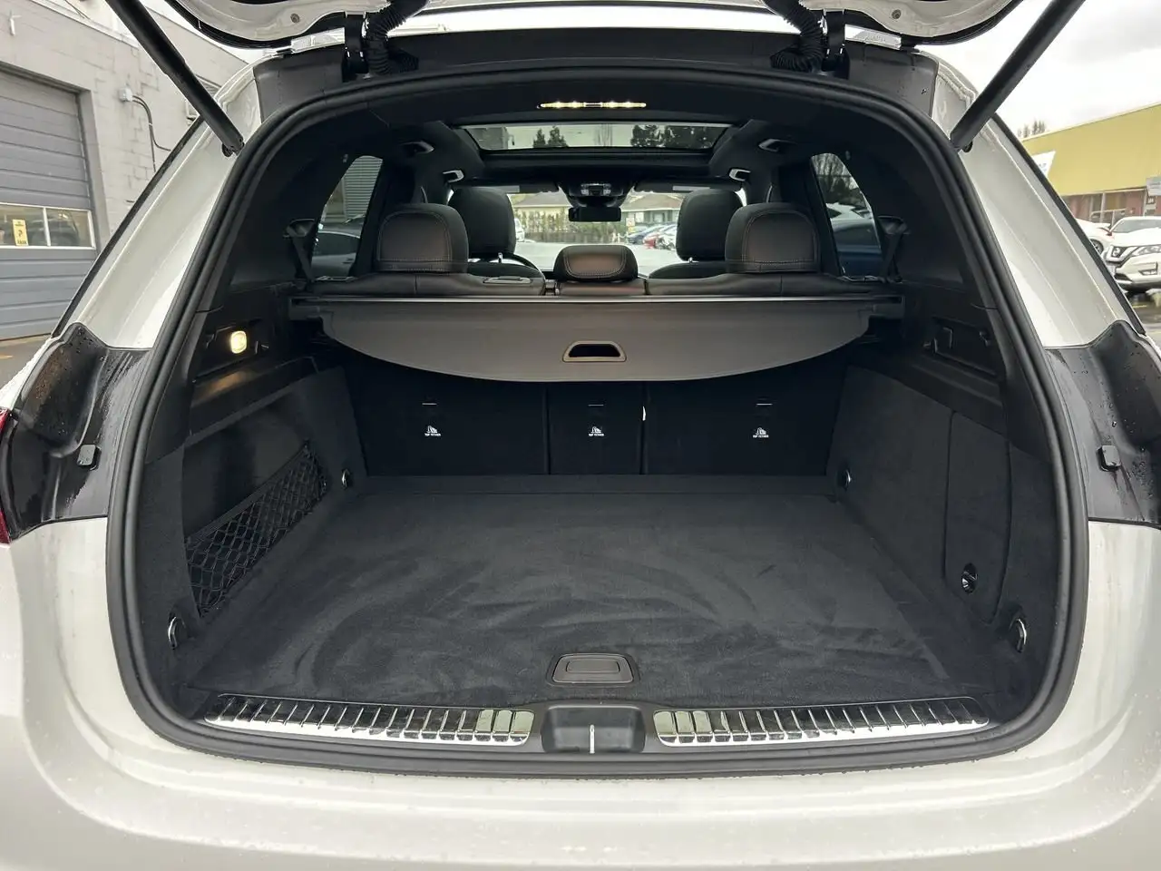 Mercedes-Benz GLE снимка Mercedes-Benz GLE