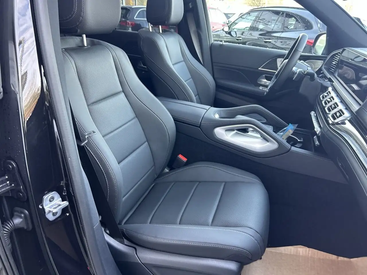 Mercedes-Benz GLE снимка Mercedes-Benz GLE