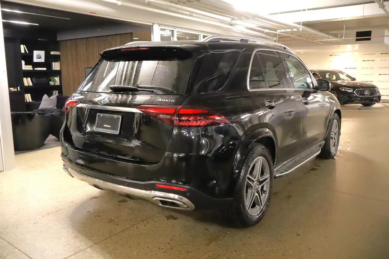 Mercedes-Benz GLE снимка Mercedes-Benz GLE