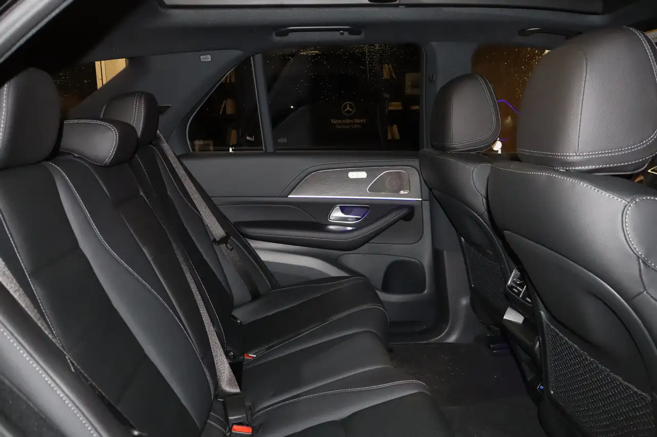 Mercedes-Benz GLE снимка Mercedes-Benz GLE