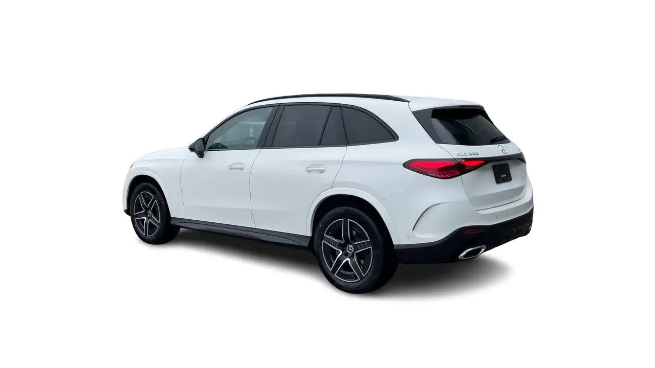 Mercedes-Benz GLC снимка Mercedes-Benz GLC
