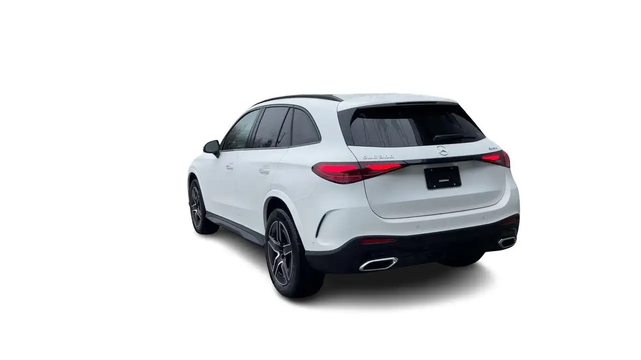 Mercedes-Benz GLC снимка Mercedes-Benz GLC