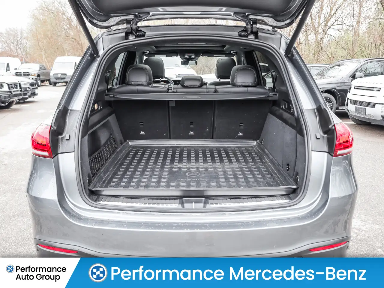 Mercedes-Benz GLE снимка Mercedes-Benz GLE