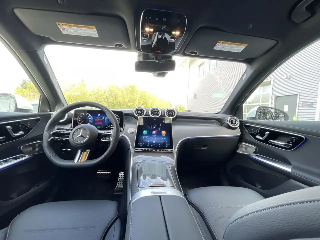Mercedes-Benz GLC снимка Mercedes-Benz GLC