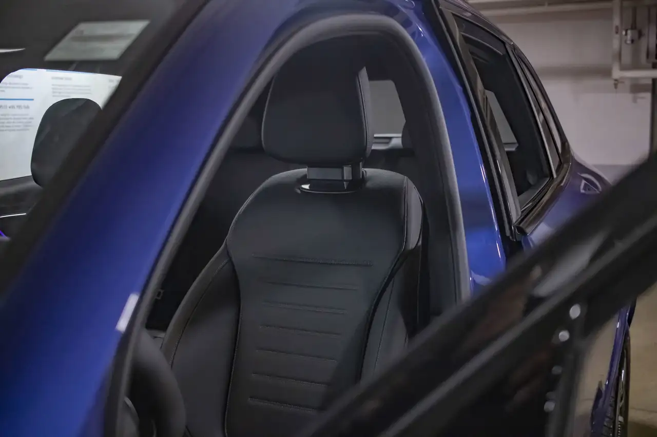 Mercedes-Benz GLC снимка Mercedes-Benz GLC