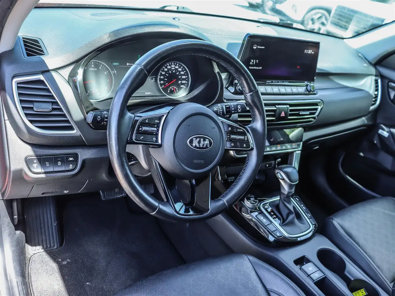 Kia Seltos fotografie Kia Seltos