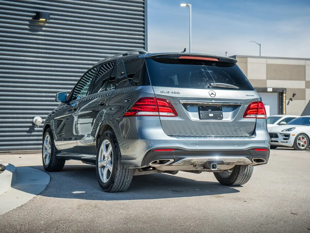 Mercedes-Benz GLE снимка Mercedes-Benz GLE