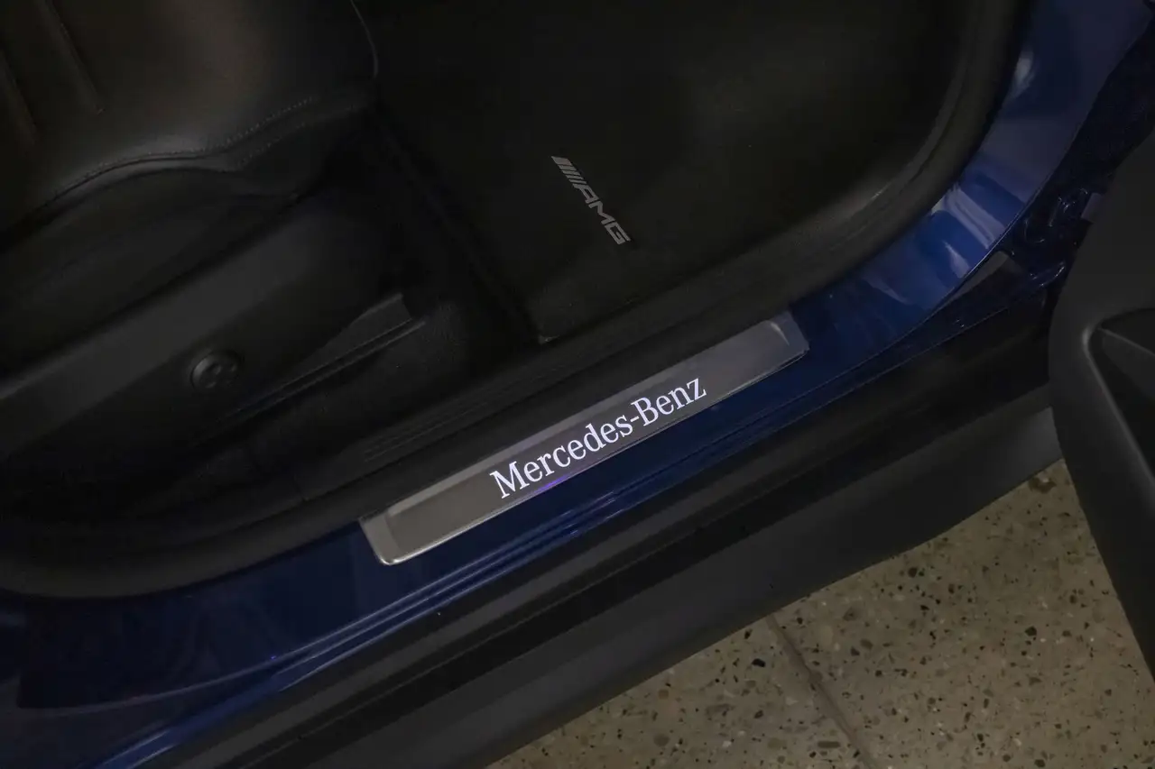 Mercedes-Benz GLC снимка Mercedes-Benz GLC
