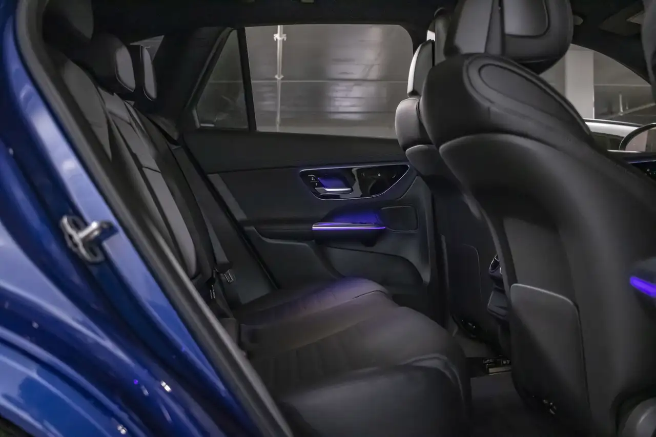 Mercedes-Benz GLC снимка Mercedes-Benz GLC